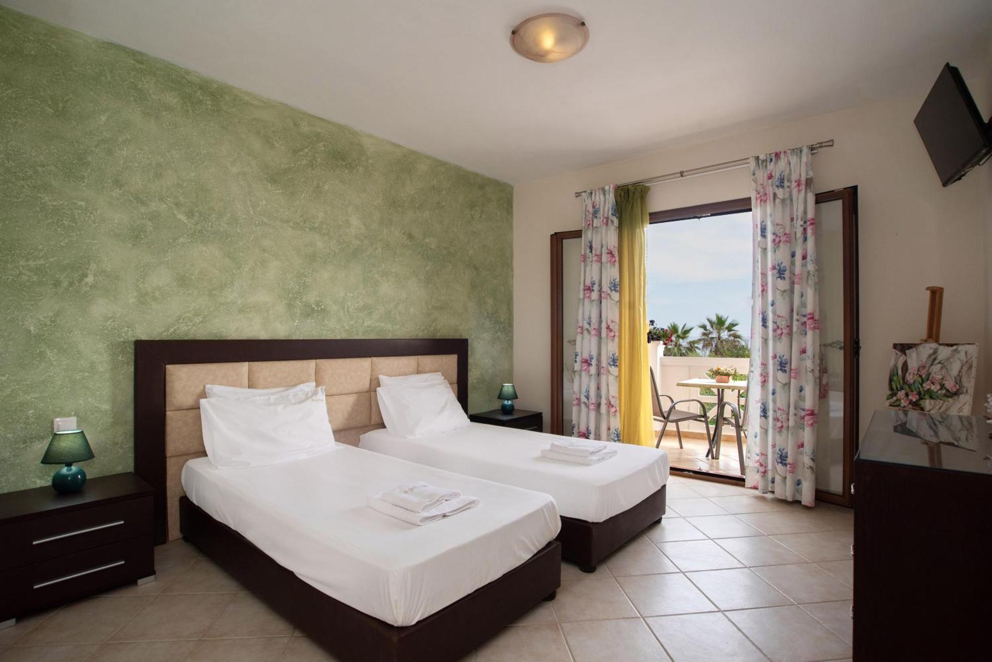 Angelique Apartments Agios Georgios  Eksteriør billede