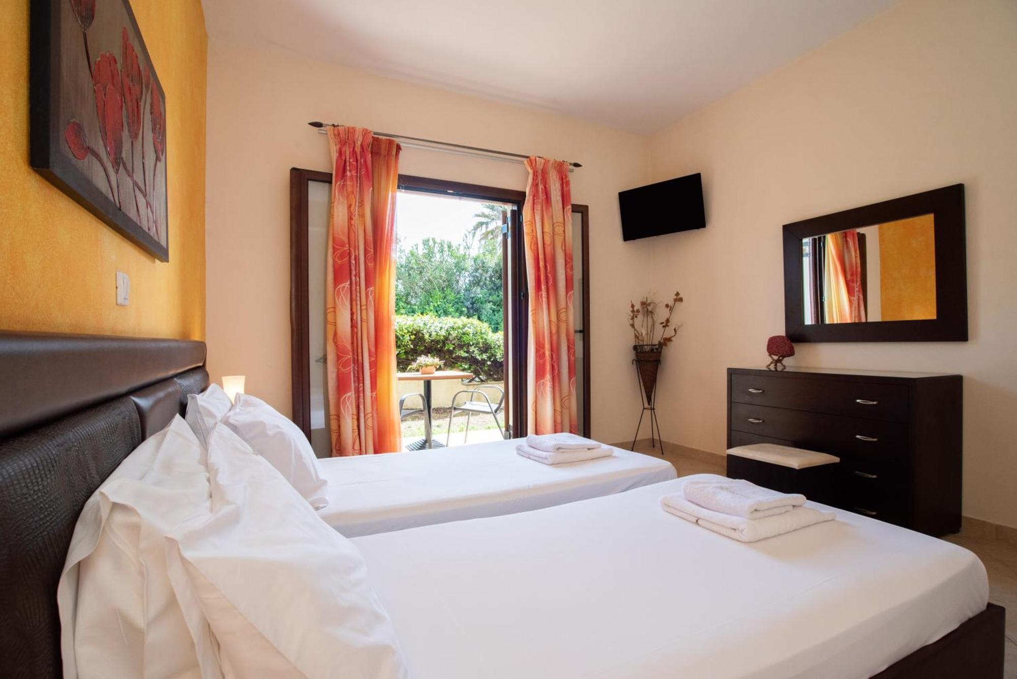 Angelique Apartments Agios Georgios  Eksteriør billede