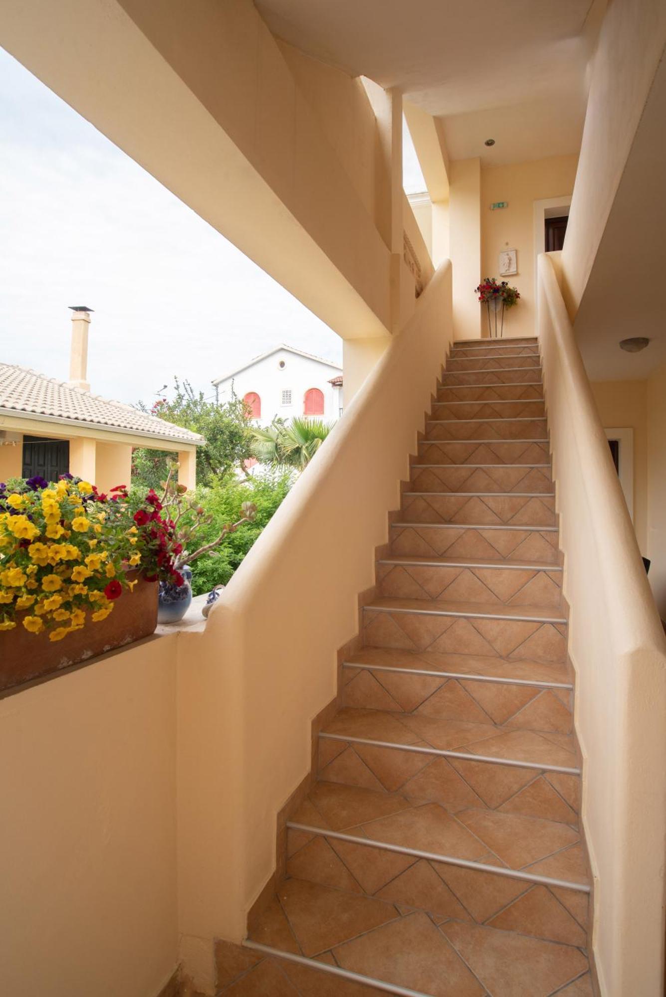 Angelique Apartments Agios Georgios  Eksteriør billede