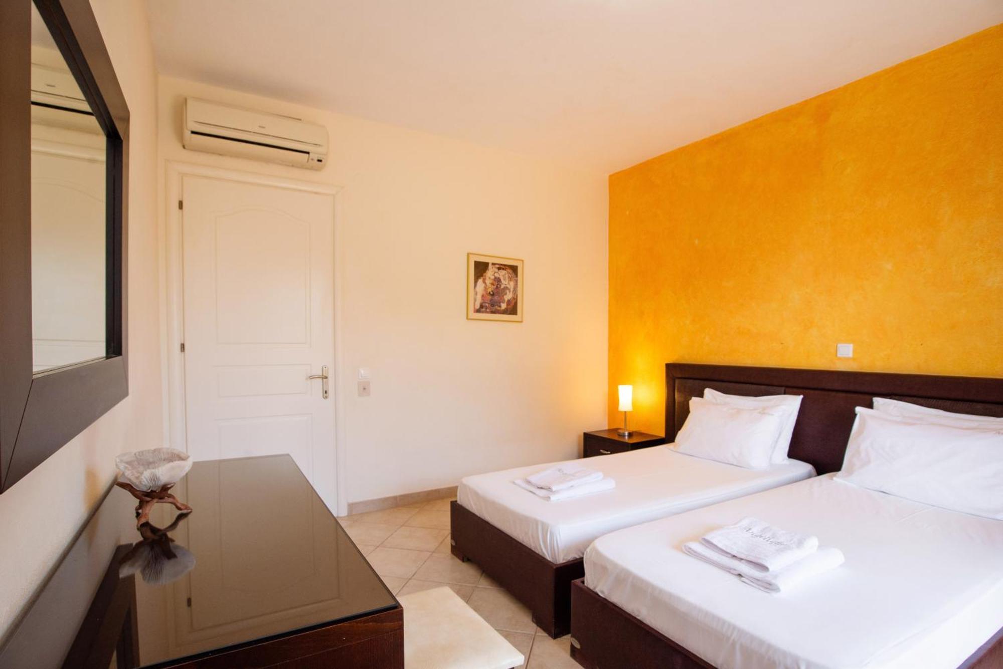 Angelique Apartments Agios Georgios  Eksteriør billede