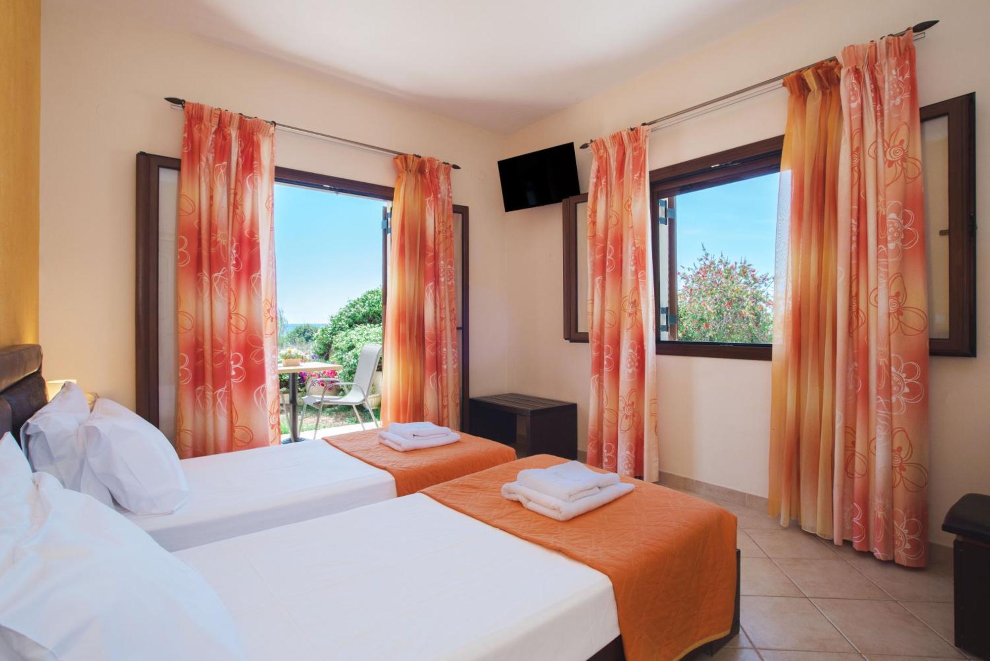 Angelique Apartments Agios Georgios  Eksteriør billede