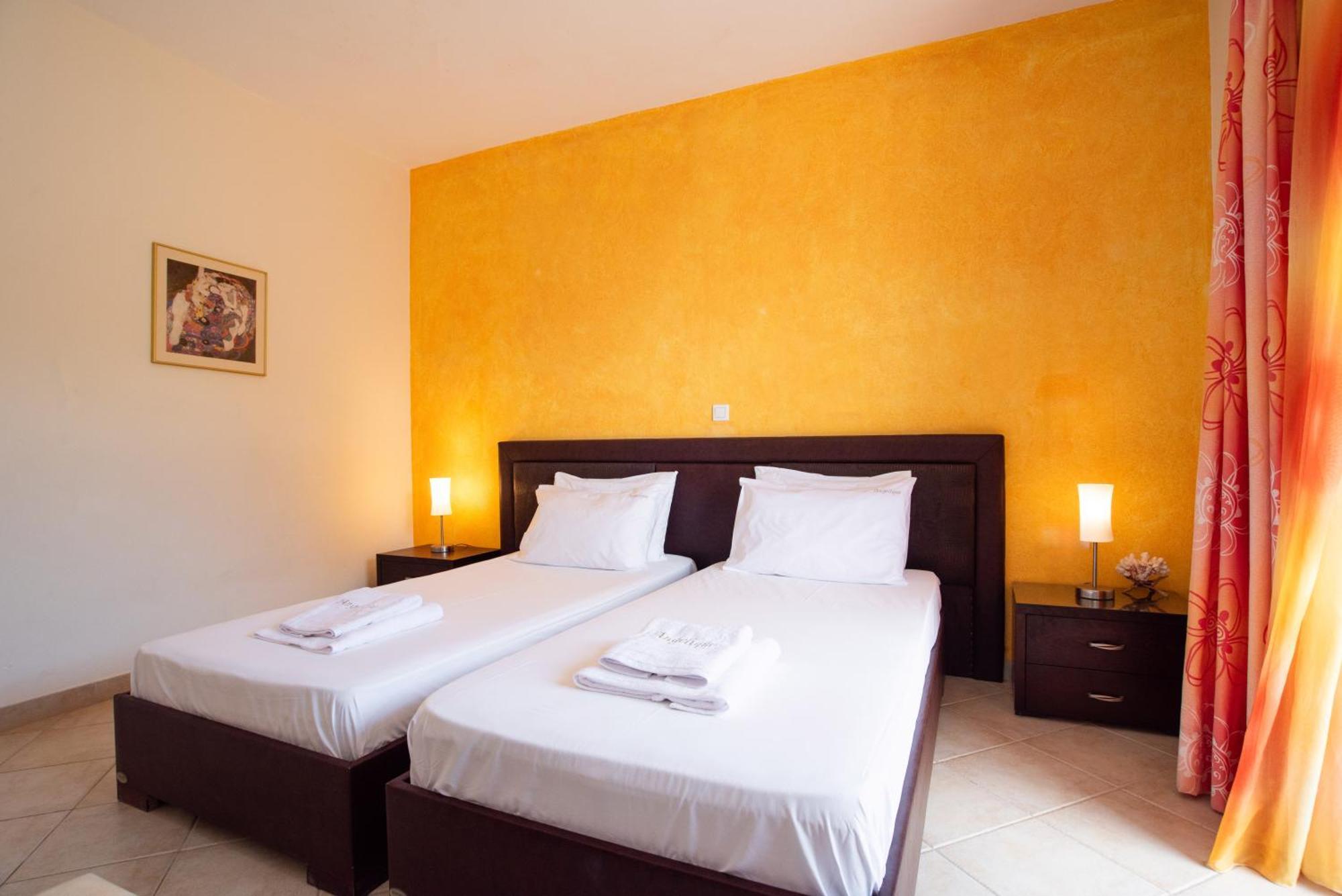 Angelique Apartments Agios Georgios  Eksteriør billede